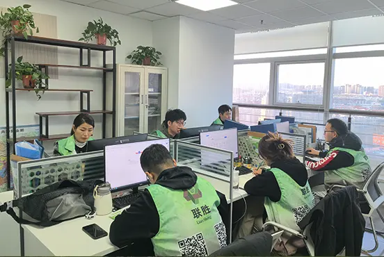 Qindao Lian Sheng Uluslararası Ticaret A.Ş. ticaret ekibi